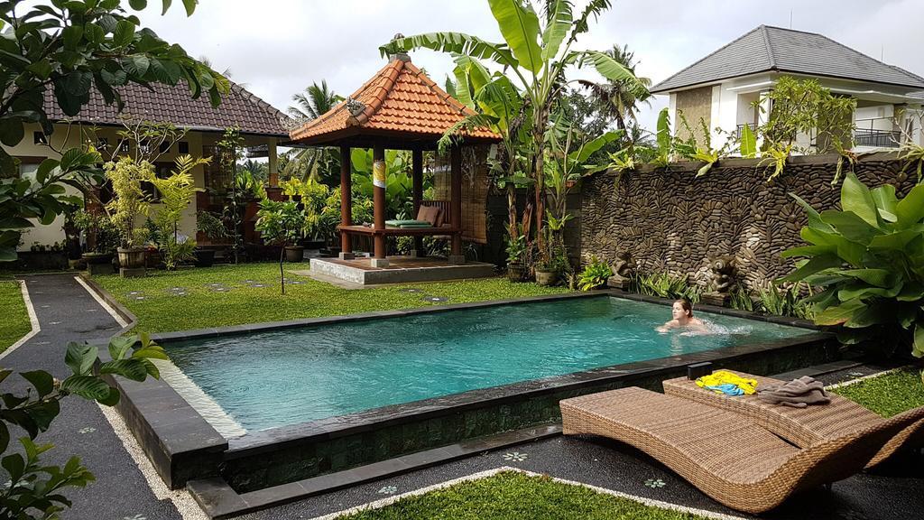 Umah Dangin Guest House Ubud Extérieur photo